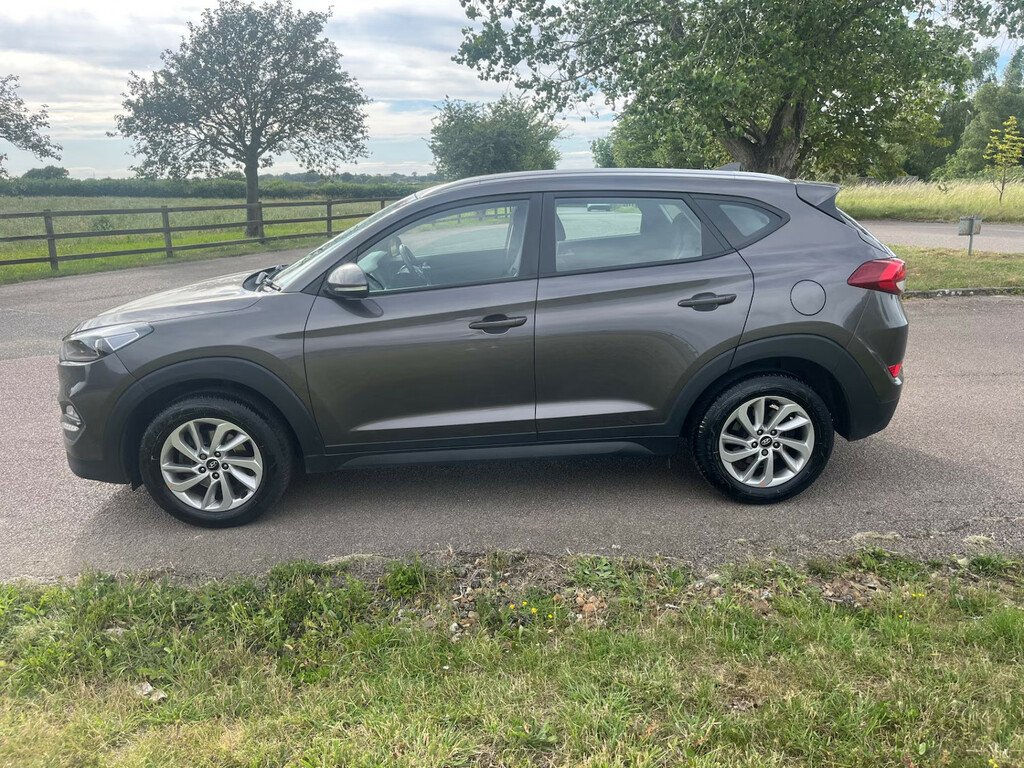 Hyundai Tucson Suv Blue #9
