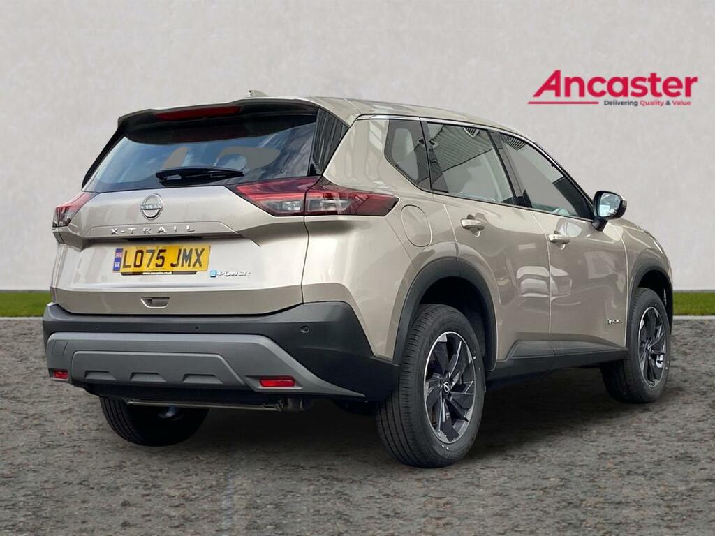 Nissan X-Trail 1.5 E-power 204 Acenta Premium Xtronic Silver #3