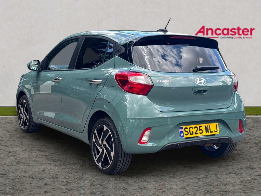 Hyundai I10 1.0 63 Premium Nav SG25WLJ Green #5