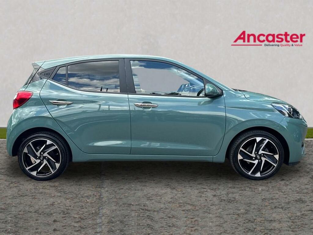 Hyundai I10 1.0 63 Premium Nav SG25WLJ Green #2