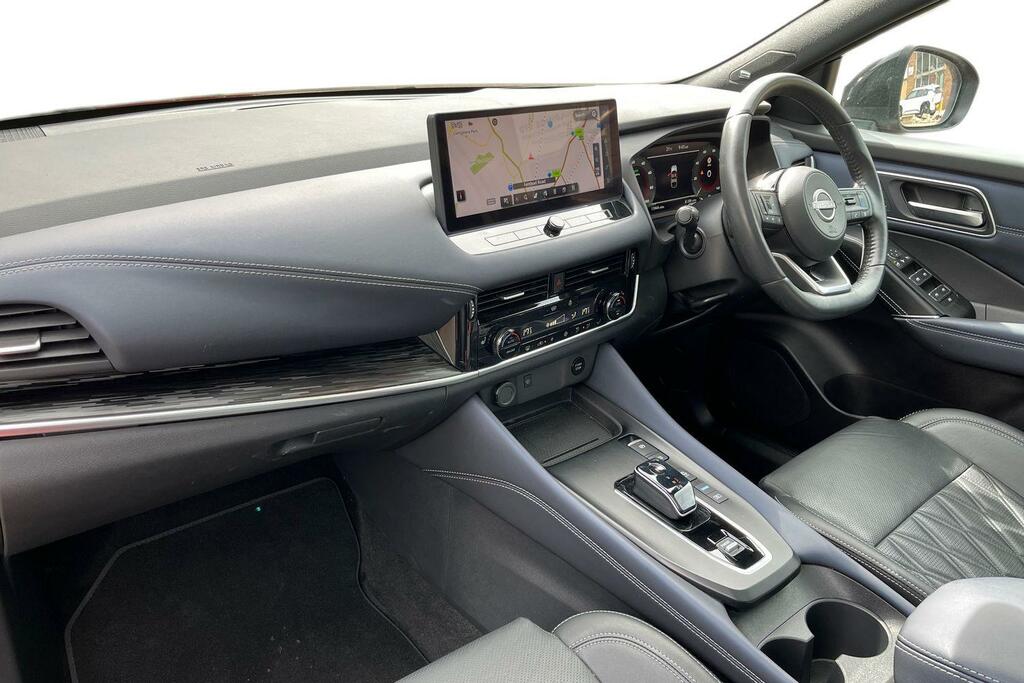 Nissan Qashqai 1.5 E-power Tekna LB24CWF Black #2