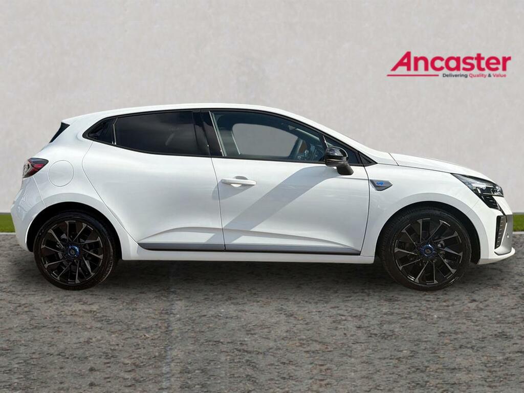 Renault Clio 1.0 Tce 90 Techno Esprit Alpine LY26WKF White #2