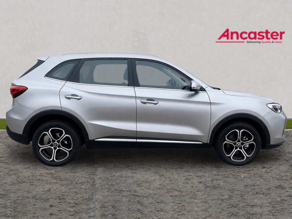 MG ZS 1.5 Hybrid Se LY26WFR Silver #2