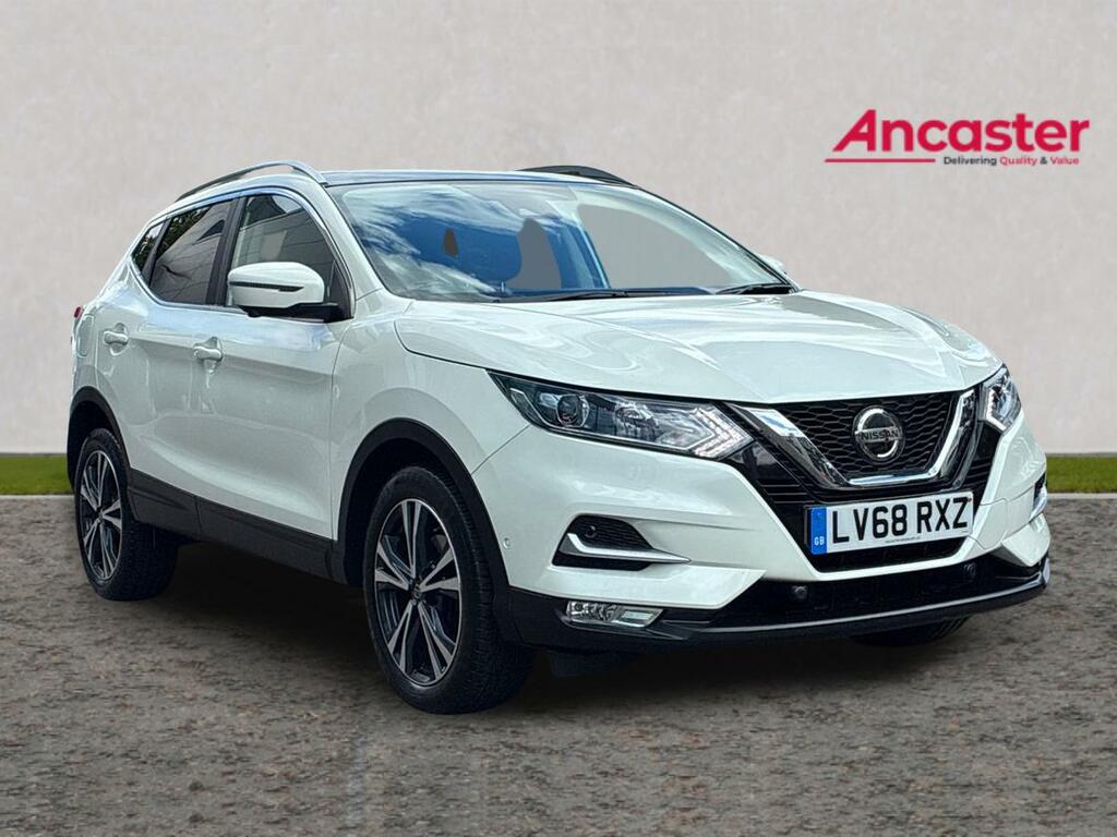 Nissan Qashqai 1.2L Tekna Black #1