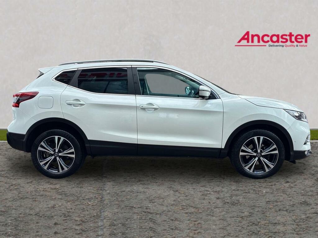 Nissan Qashqai 1.2L Tekna Black #2