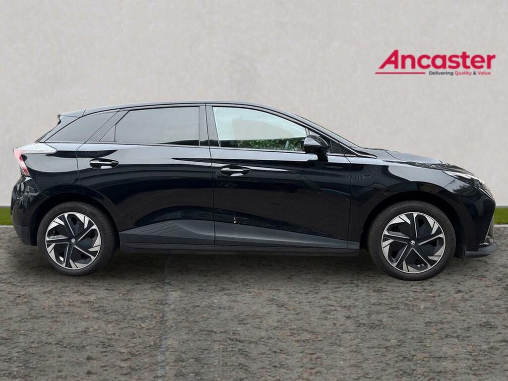 MG MG4 150Kw Trophy Ev Long Range 64Kwh YB23KZU Black #2