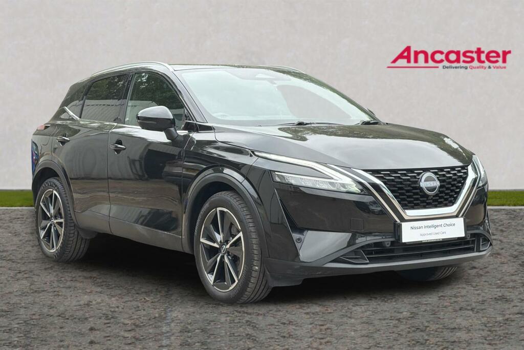 Nissan Qashqai 1.3 Dig-t Mh Tekna Black