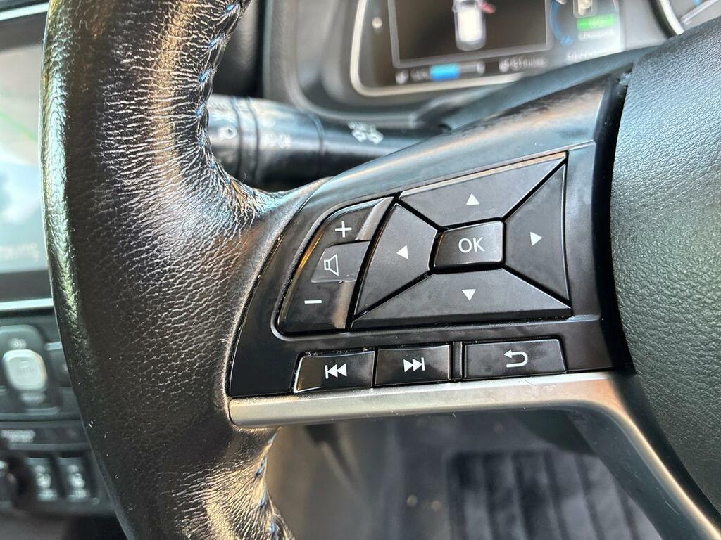 Nissan Leaf N-connecta 148 Bhp Free Road Tax, Low Insuranc Black #20