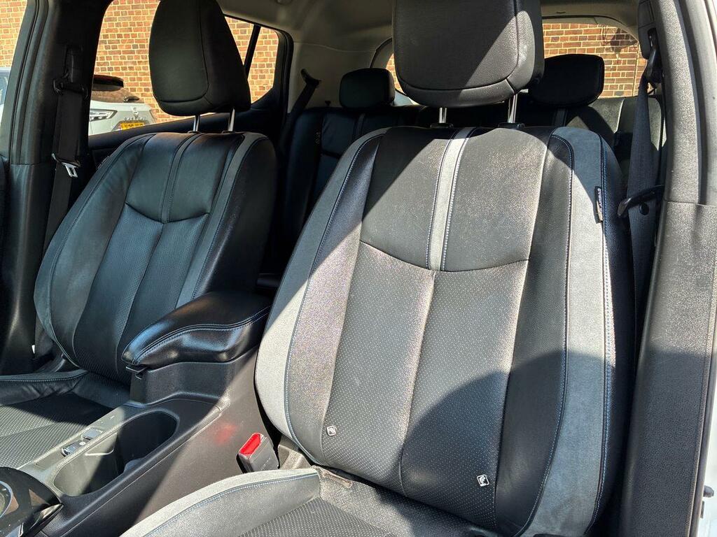 Nissan Leaf N-connecta 148 Bhp Free Road Tax, Low Insuranc Black #24