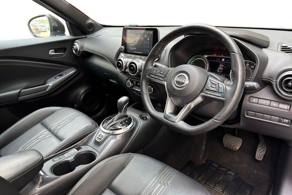 Nissan Juke 1.6 Hybrid Tekna LA72KFL Blue #6