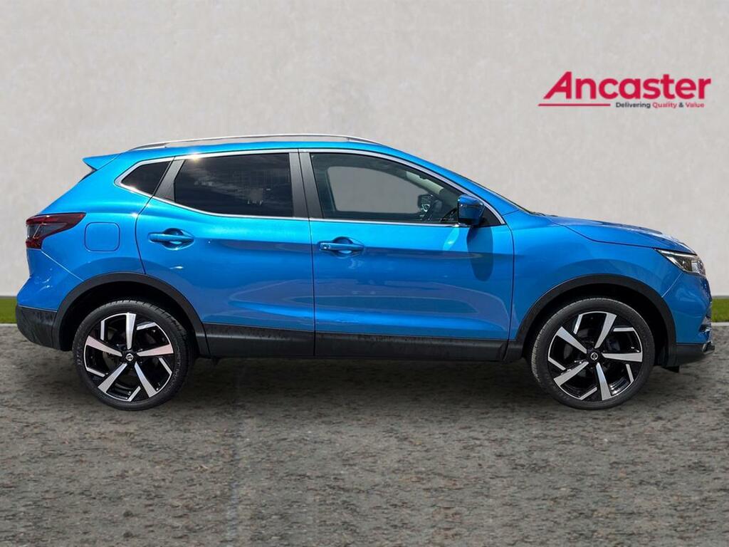 Nissan Qashqai 1.3 Dig-t Mh 158 N-connecta Xtronic White #2