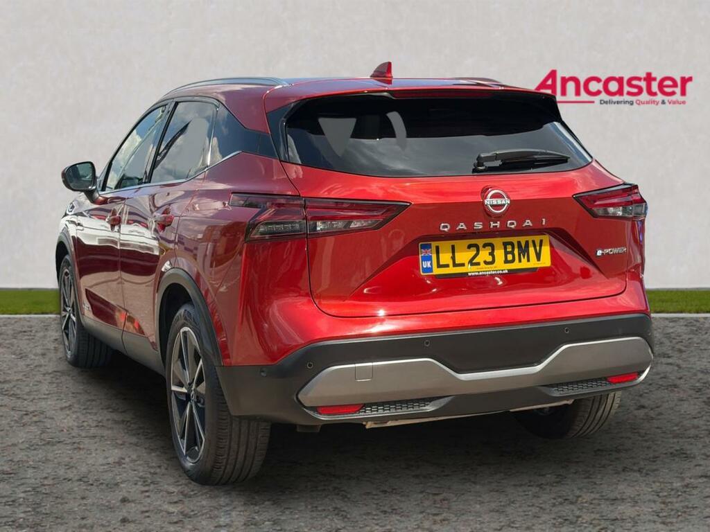 Nissan Qashqai 1.5 E-power Tekna LL23BMV Red #5