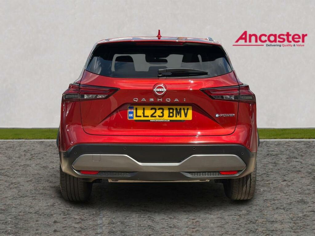 Nissan Qashqai 1.5 E-power Tekna LL23BMV Red #4
