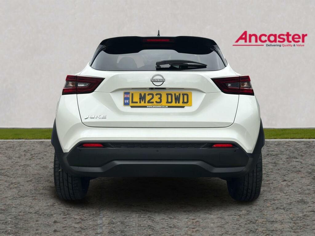 Nissan Juke 1.0 Dig-t 114 Tekna LM23DWD White #4