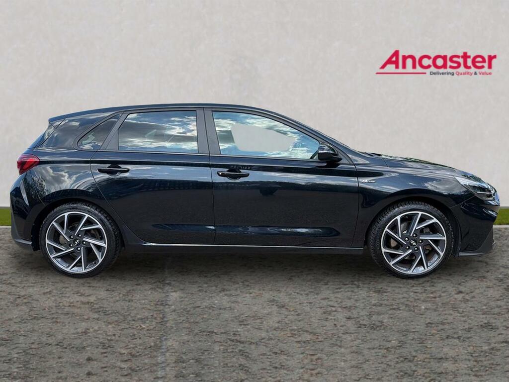 Hyundai I30 1.5T Gdi N Line Black #2