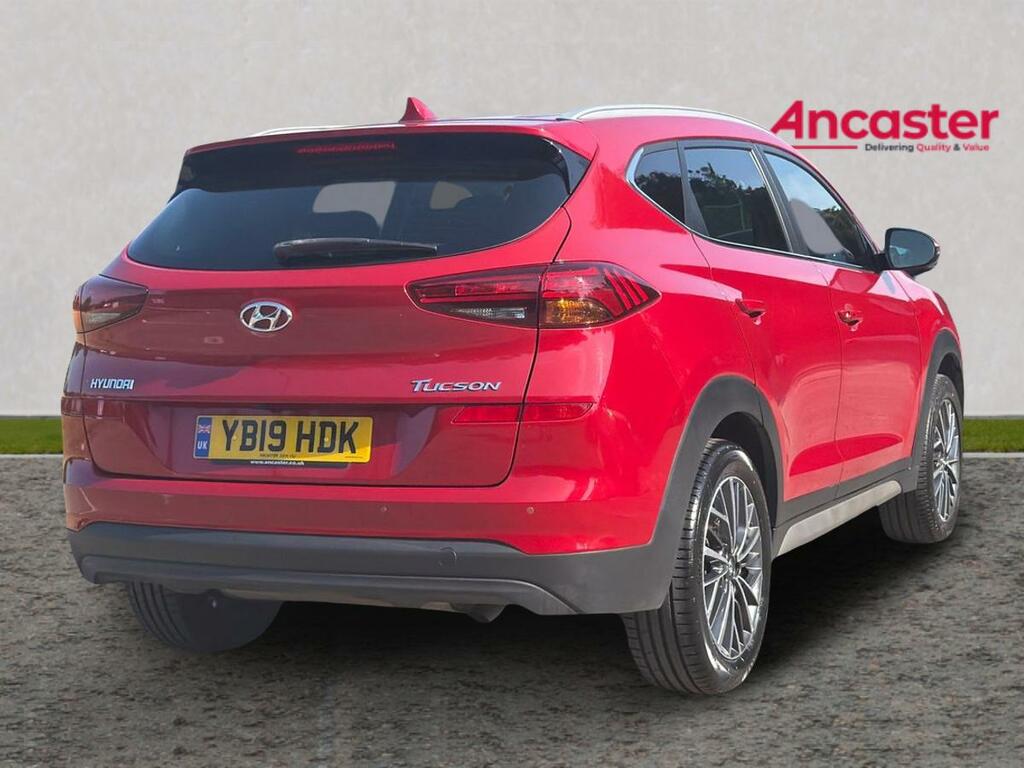 Hyundai Tucson 1.6 Gdi Premium 2Wd Red #3