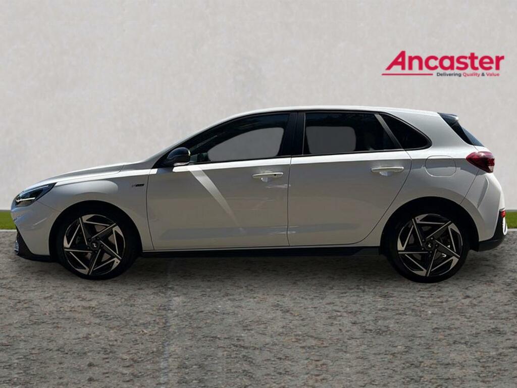 Hyundai I30 1.5T Gdi 48V Hybrid N Line S Dct White #6