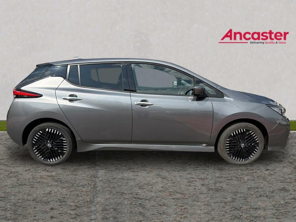 Nissan Leaf 160Kw E N-connecta 59Kwh Grey #2
