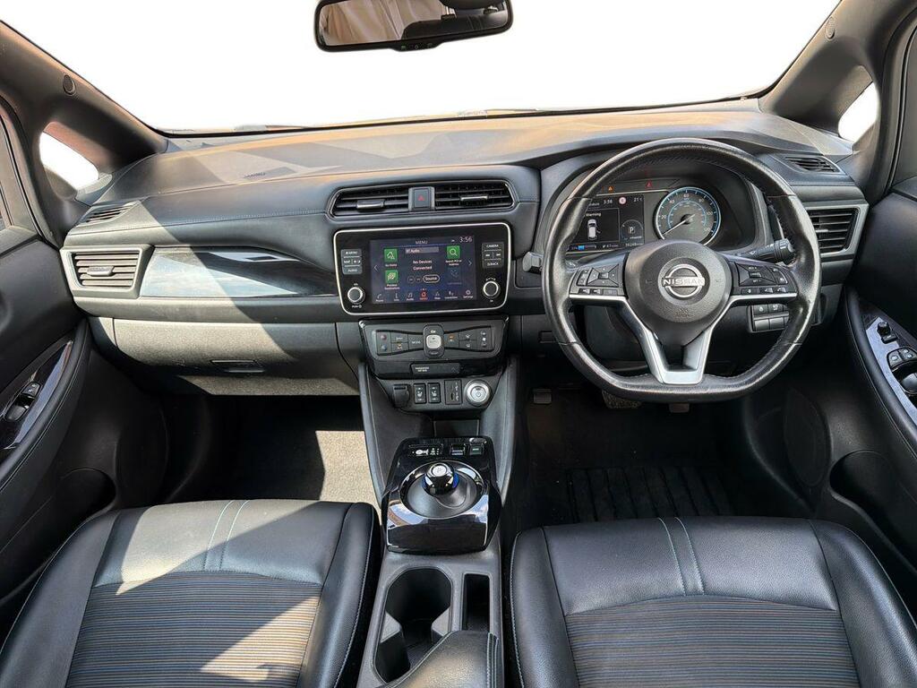 Nissan Leaf 39Kwh Acenta Red #12