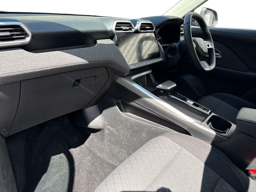 MG ZS 1.5 Hybrid Trophy White #13