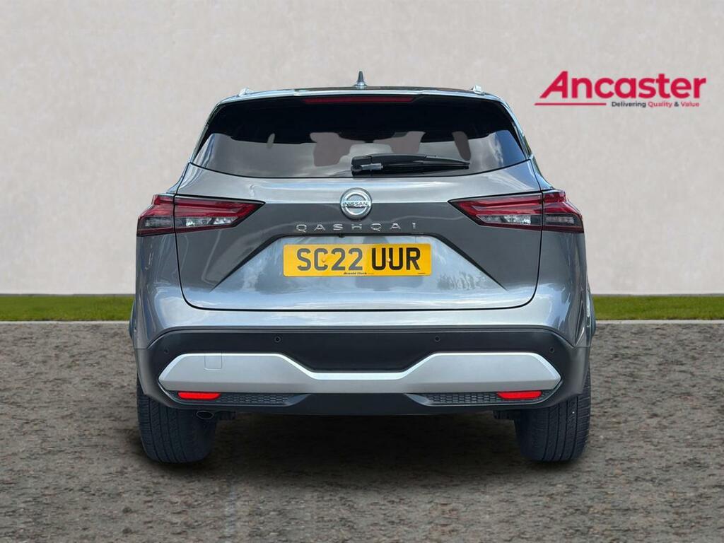 Nissan Qashqai 1.3 Dig-t Mh 158 Tekna Xtronic Silver #4