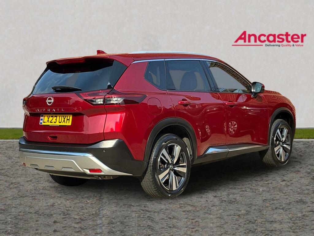 Nissan X-Trail 1.5 Mhev 163 Tekna 7 Seat Xtronic Red #3