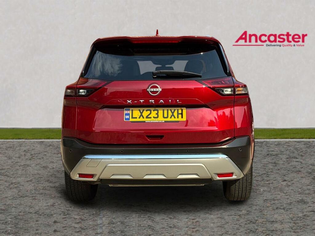 Nissan X-Trail 1.5 Mhev 163 Tekna 7 Seat Xtronic Red #4