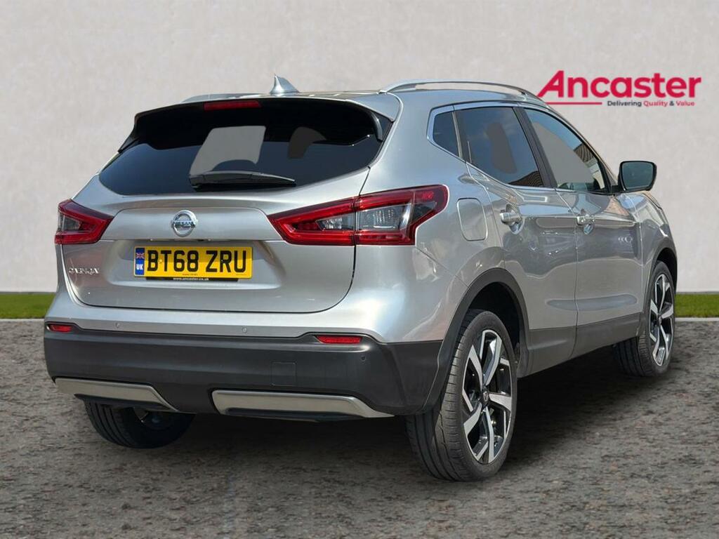 Nissan Qashqai 1.2 Dig-t Acenta Xtronic Black #3