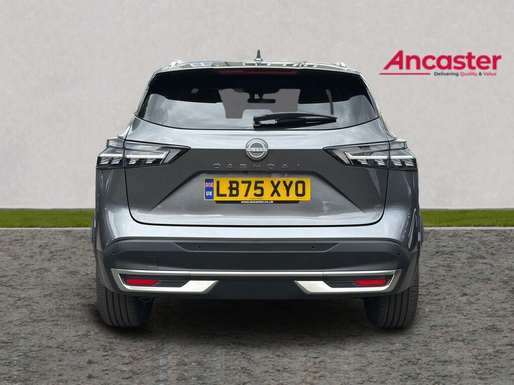 Nissan Qashqai 1.3 Dig-t Mh 158 Tekna Xtronic LB75XYO Grey #4