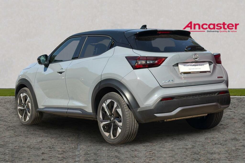 Nissan Juke 1.6 Hybrid Tekna OX25NFZ Black #3