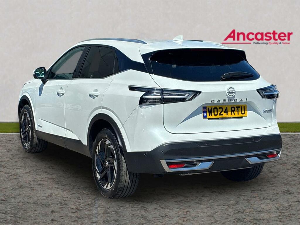 Nissan Qashqai 1.5 E-power N-connecta White #5