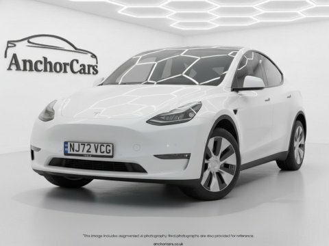 Tesla Model Y Dual Motor Long NJ72VCG White
