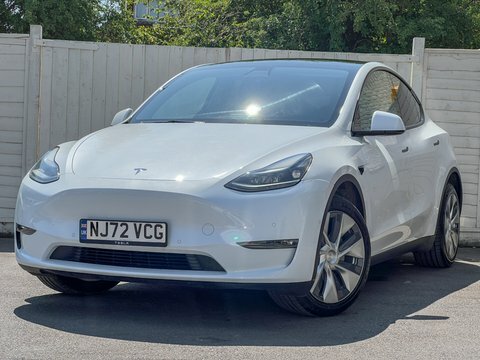 Tesla Model Y Dual Motor Long NJ72VCG White #2