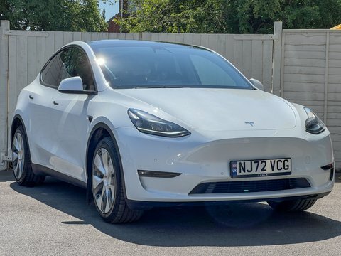Tesla Model Y Dual Motor Long NJ72VCG White #4