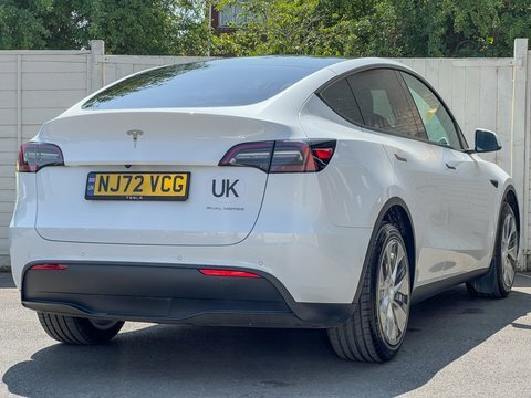 Tesla Model Y Dual Motor Long NJ72VCG White #5