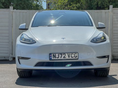 Tesla Model Y Dual Motor Long NJ72VCG White #3