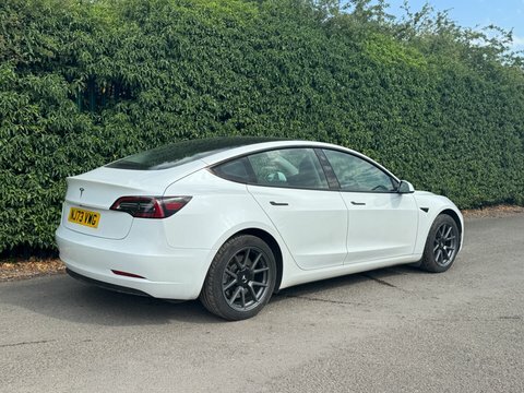 Tesla Model 3 Saloon 4dr Electric NJ73VWG White #3