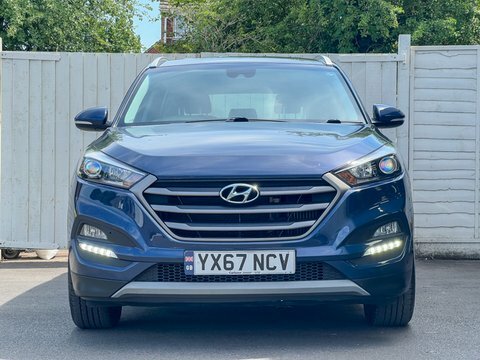 Hyundai Tucson 1.7 Crdi Blue YX67NCV Blue #3