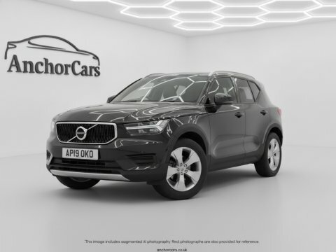 Volvo XC40 2.0 D3 Momentum Black