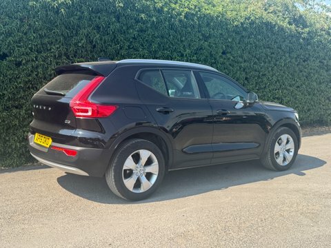 Volvo XC40 2.0 D3 Momentum AP19OKO Black #4