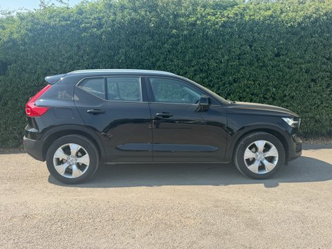 Volvo XC40 2.0 D3 Momentum AP19OKO Black #5