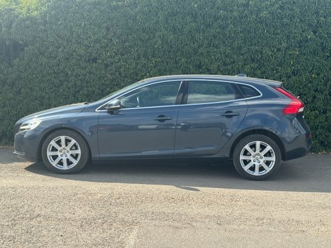 Volvo V40 2.0 T2 Inscription Blue #5