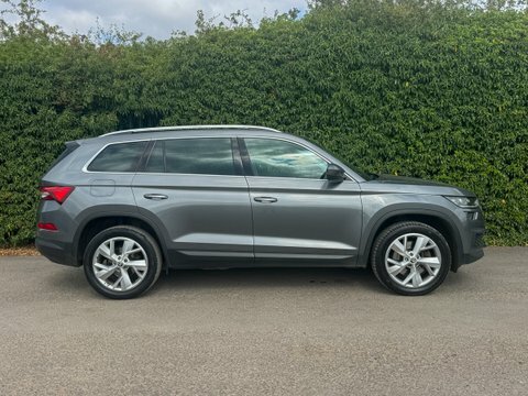 Skoda Kodiaq 2.0 Tsi Se EX71DHO Grey #5