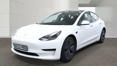 Tesla Model 3 Standard Range Plus MA22HBD White #2