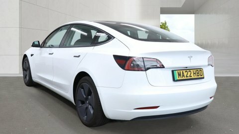 Tesla Model 3 Standard Range Plus MA22HBD White #3