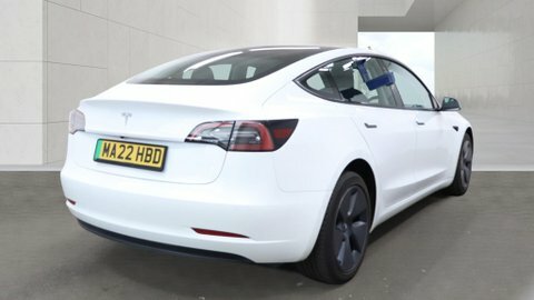 Tesla Model 3 Standard Range Plus MA22HBD White #4