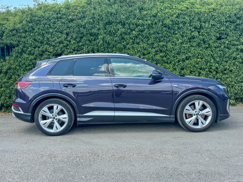 Audi Q4 E Tron 40 S Line ML72PXB Purple #4