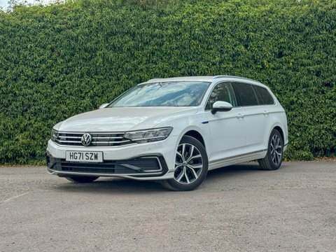 Volkswagen Passat 1.4 Tsi 13Kwh White