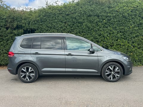 Volkswagen Touran 1.5 Tsi Evo Grey #5