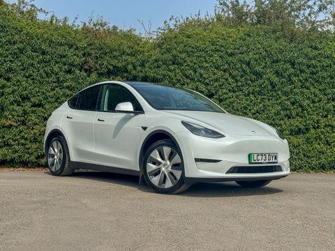 Tesla Model Y Long Range Dual LC73DYW White #2